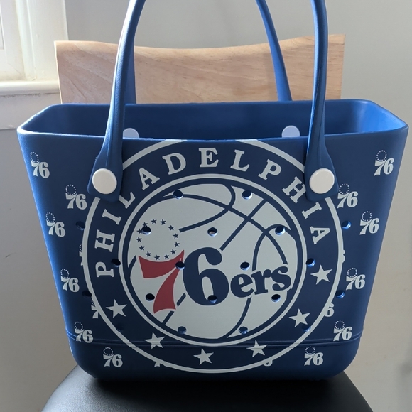 Foco Handbags - Philadelphia 76ers 🏀🏀🏀FOCO Bogg-style Large Tote Bag NWT